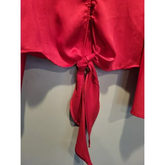 Akira Red Angelic Satin Flared Sleeve Button & Tie Crop Top Sz S V Neck Collared - Picture 4 of 8